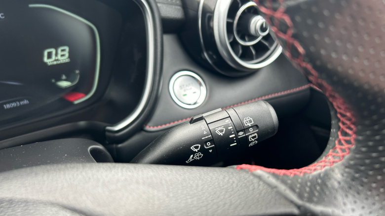 MG Hs 1.5 T-GDI Excite 5dr DCT Petrol Hatchback